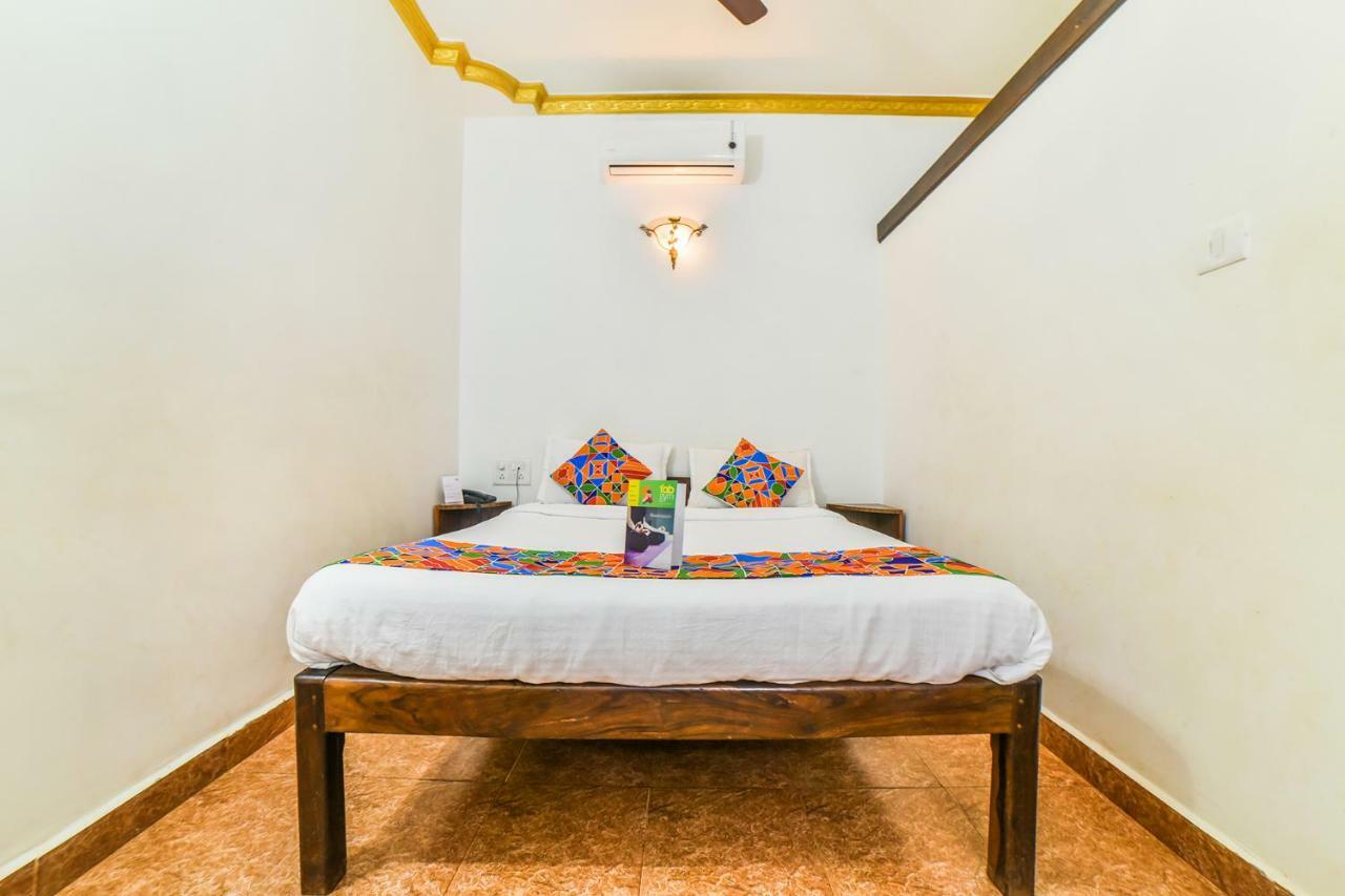 Fabhotel Yoyo Cottage With Pool - Nr Chapora Fort ヴァガトール エクステリア 写真