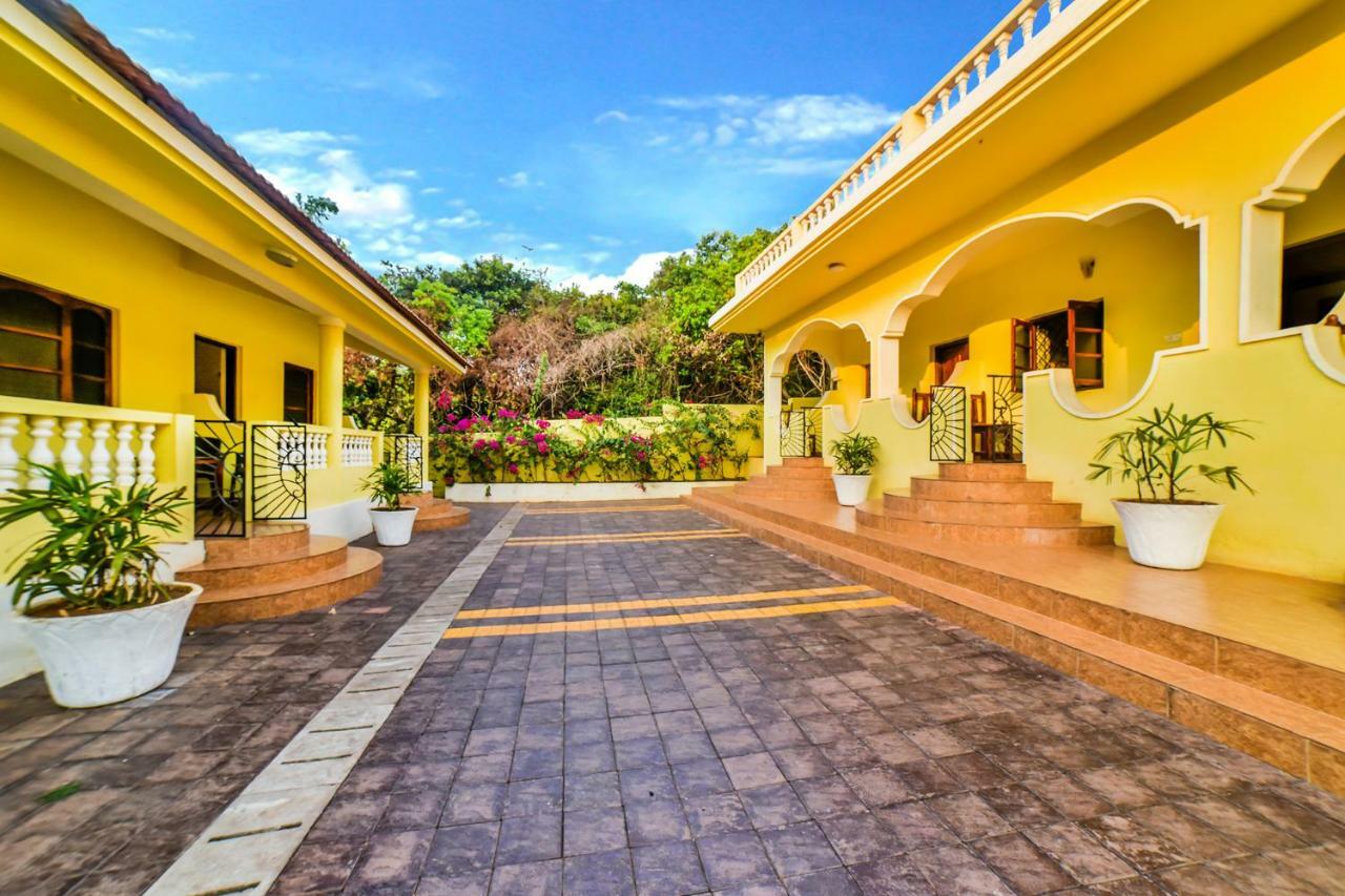 Fabhotel Yoyo Cottage With Pool - Nr Chapora Fort ヴァガトール エクステリア 写真