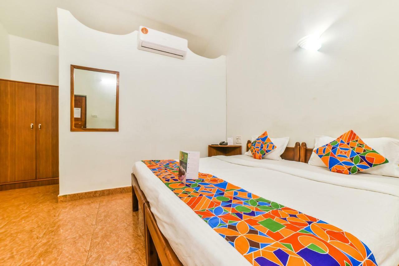 Fabhotel Yoyo Cottage With Pool - Nr Chapora Fort ヴァガトール エクステリア 写真